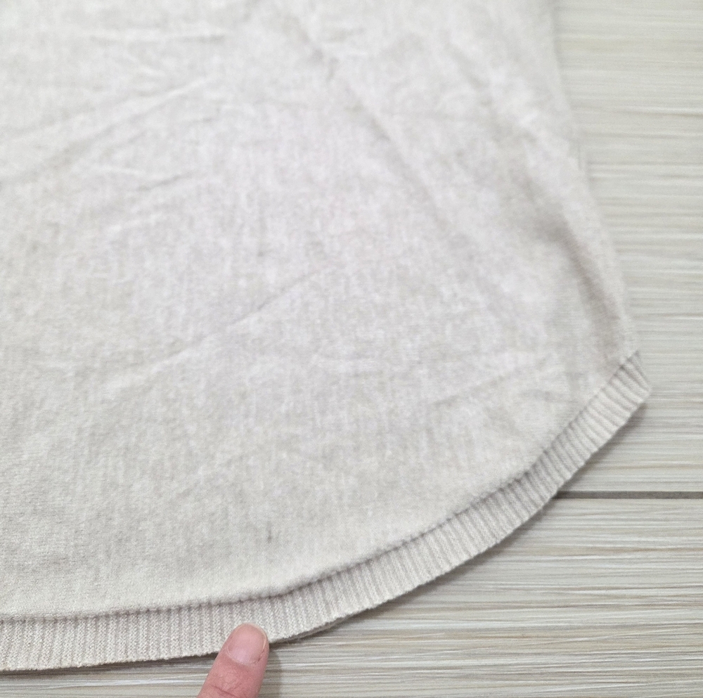 Max Studio Top - Picture 5 of 5